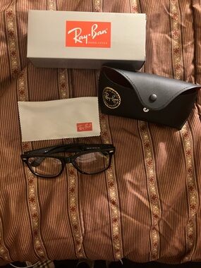 Ray-Ban Black Sunglasses Case with Gray Box